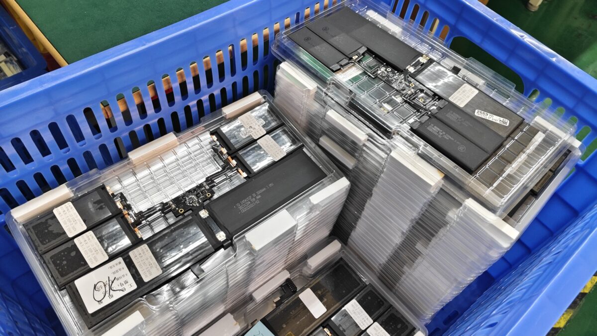 OEM vs. Aftermarket: Making the Right Parts Sourcing Decision for Your Business OEM vs. Aftermarket: Making the Right Parts Sourcing Decision for Your Business