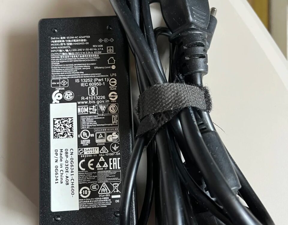 Laptop Chargers: Multi-brand Compatible Power Adapters for Sale