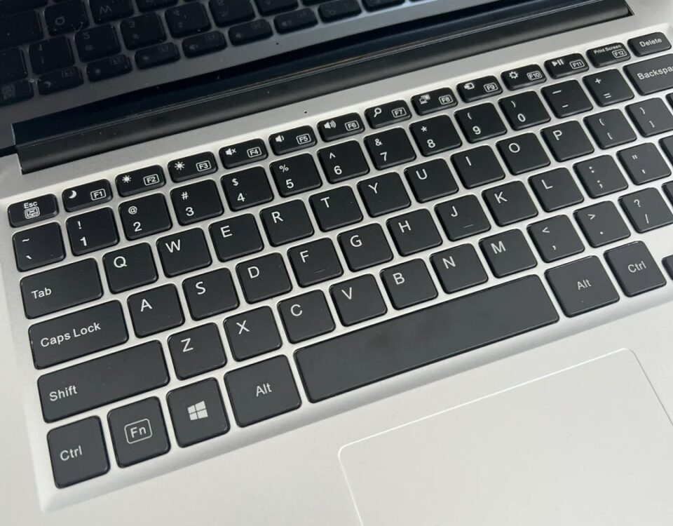 Keyboard Manufacturing Process: A Behind-the-Scenes Look at Wholesalers